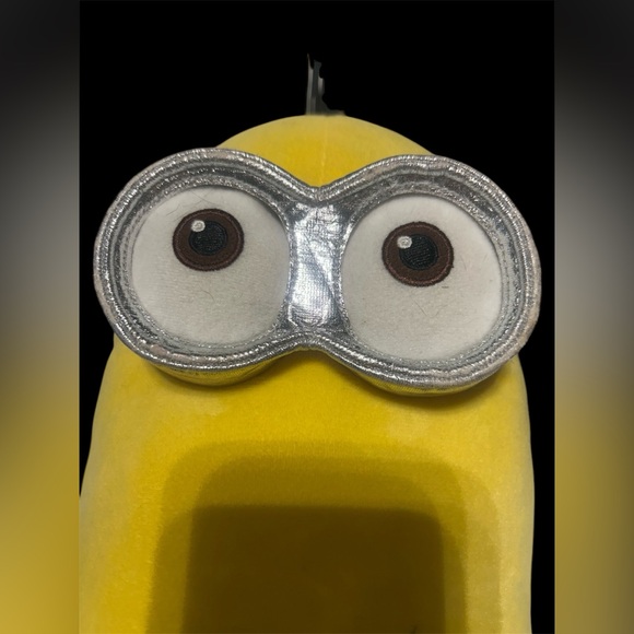 Build a bear BAB Minion Kevin plush stuffie some wear and minor stains from age. - Picture 5 of 8